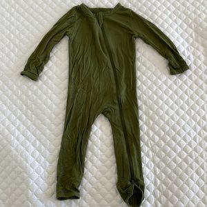 Kyte Baby | long sleeve romper | olive | 12 - 18 mo